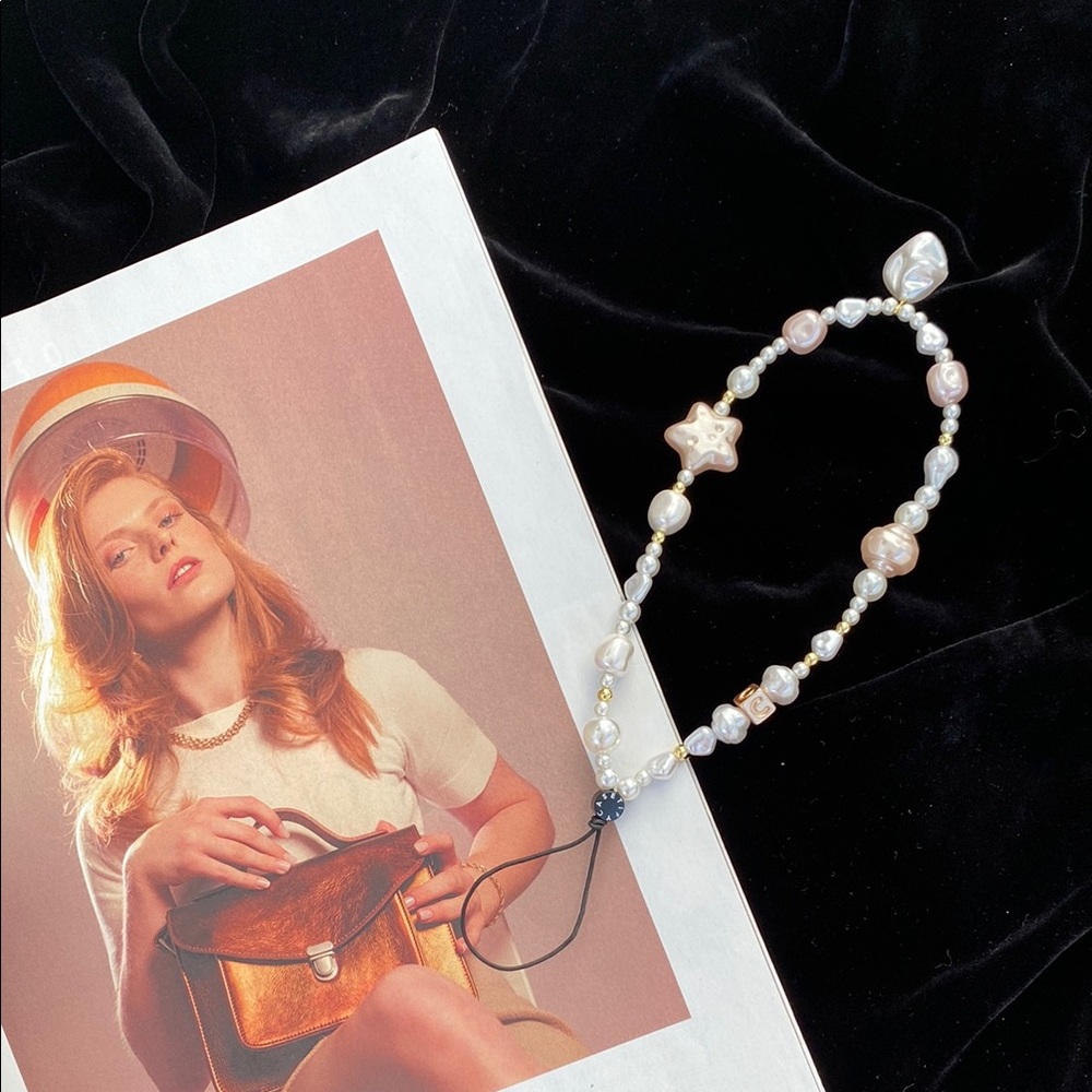 CASETiFY Phone Charm